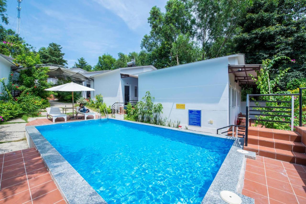 Ngoc Hanh Bungalow Duong Dong Exterior foto